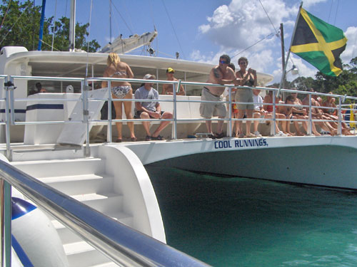 Chalis Car Rental - IRIE PARTY CRUISE 