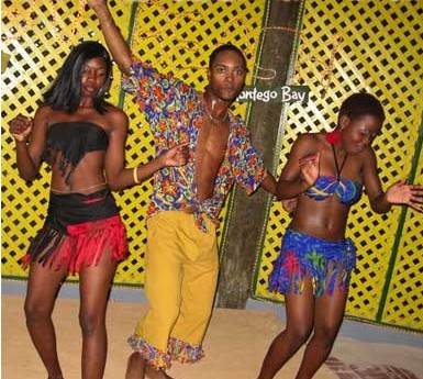 Chalis Car Rental - OUTAMENI EXPERIENCE	